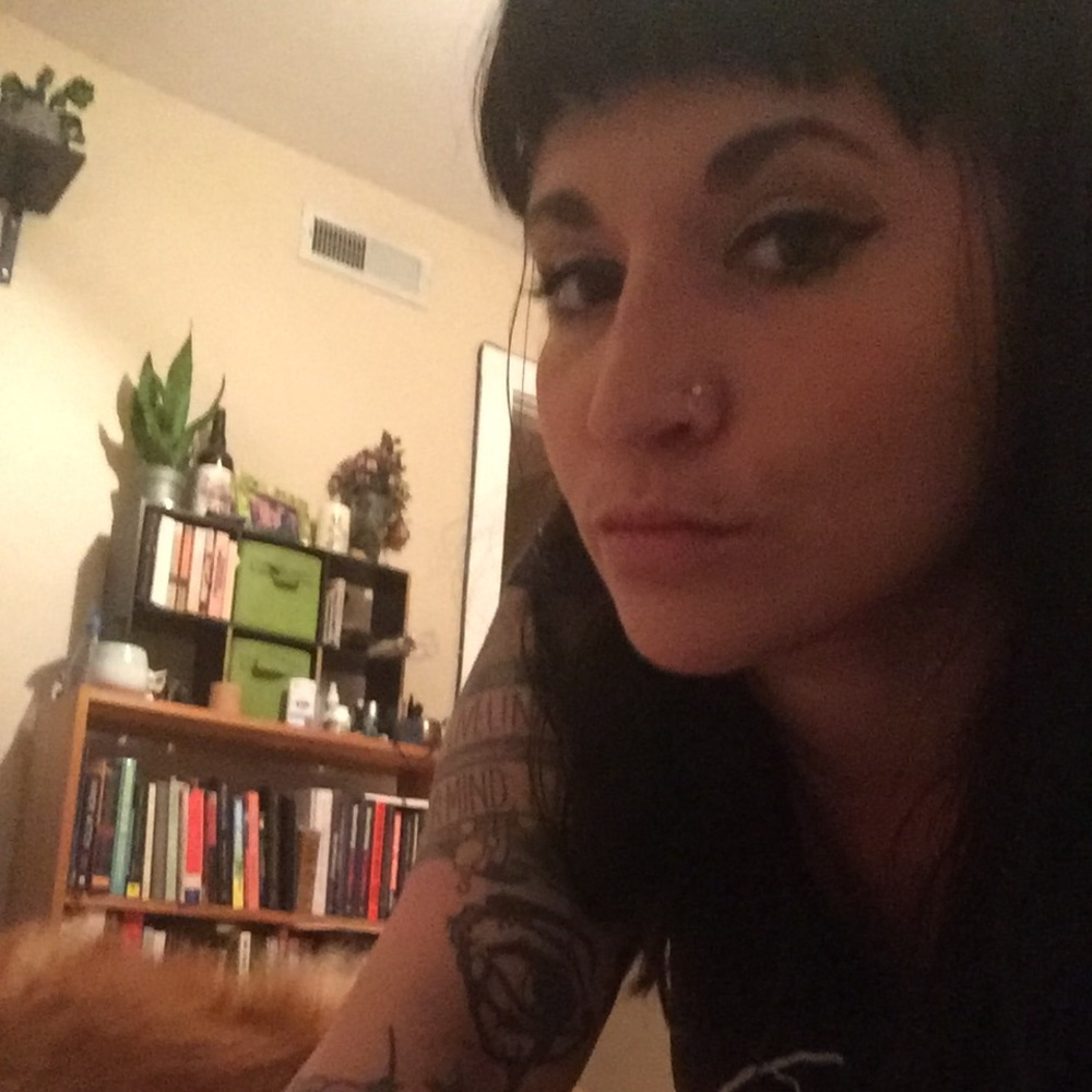 Meet your Posher, Samantha
